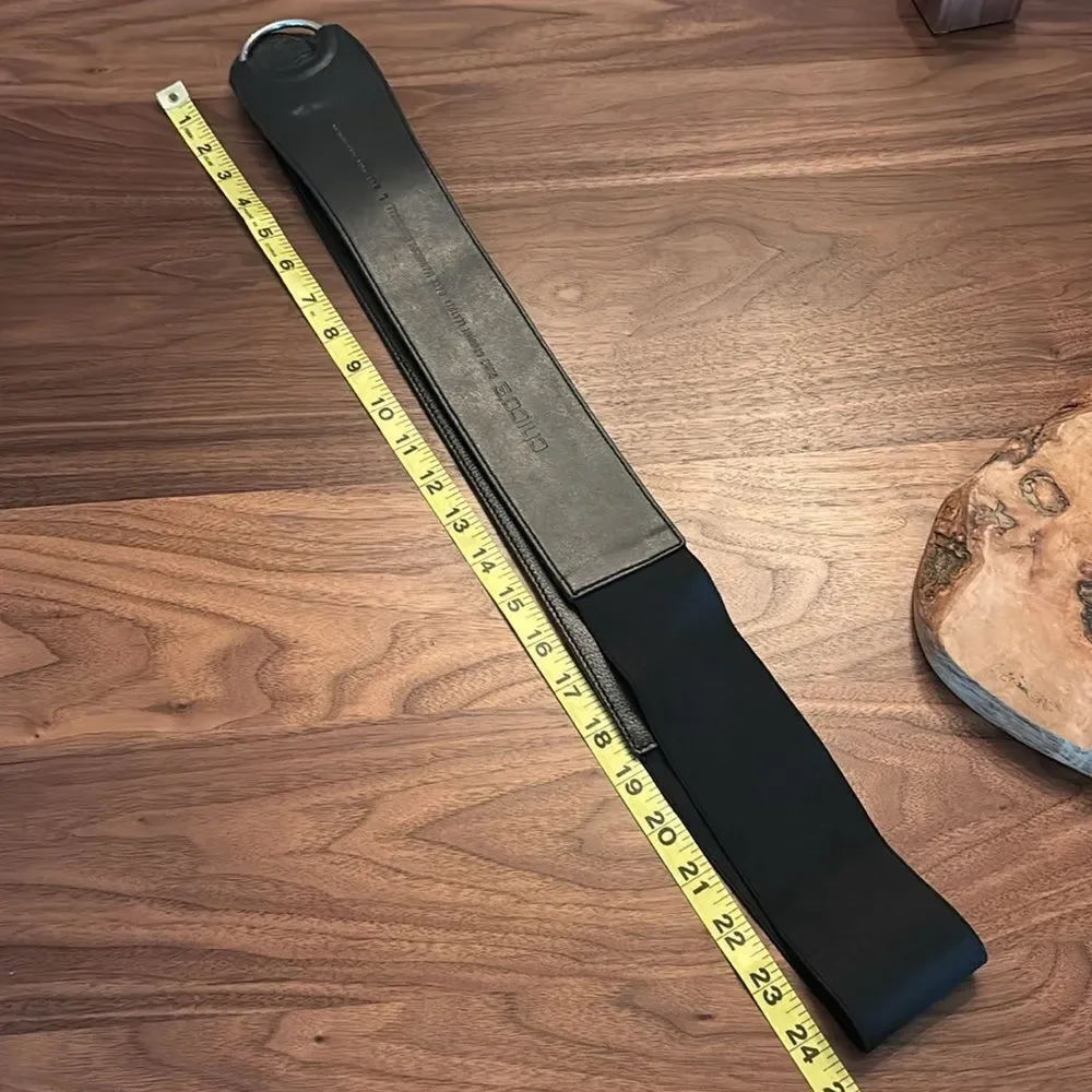 Chico's Leather Statement Belt - Large. Super cute buckle closure, stretch back.